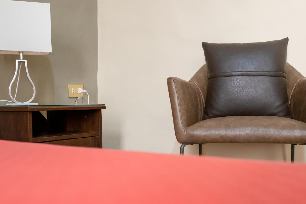 B&B Santi Medici Bitonto Bagian luar foto